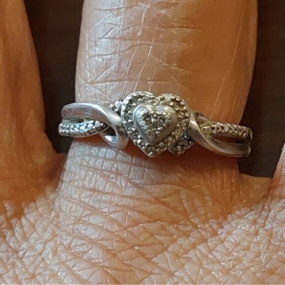 Vintage Designer JD 925 Diamond Heart Halo Sterling Silver Ring Size 6.75 - Picture 2 of 9